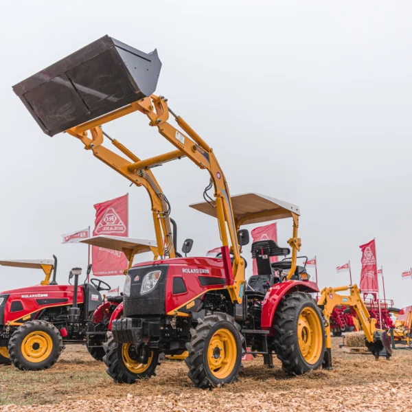 TRACTOR H025 2WD C/RUEDAS AGRICOLAS - Image 2